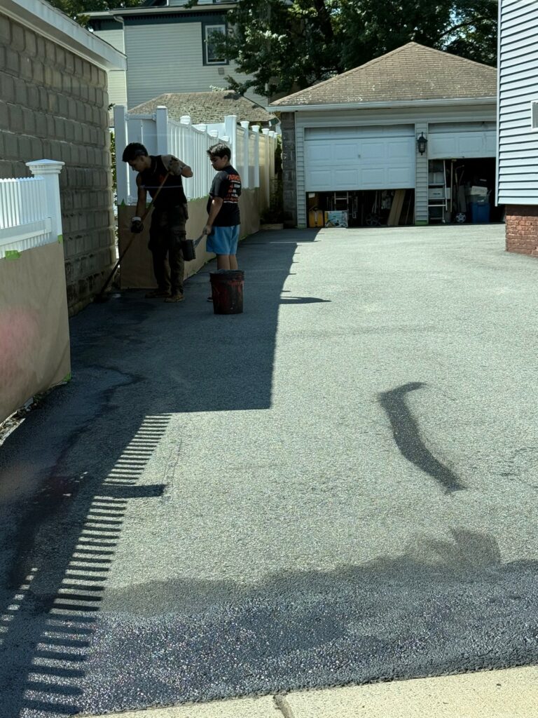 Medford Massachusetts Driveway Sealcoating