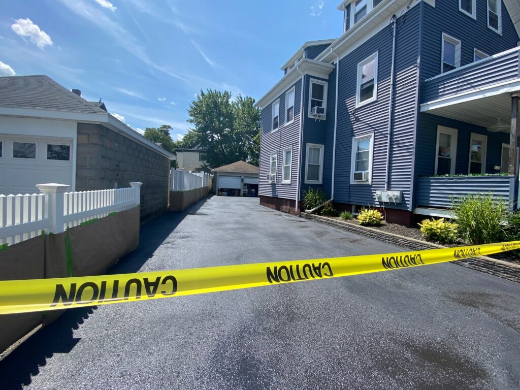 Medford Massachusetts Driveway Sealcoating